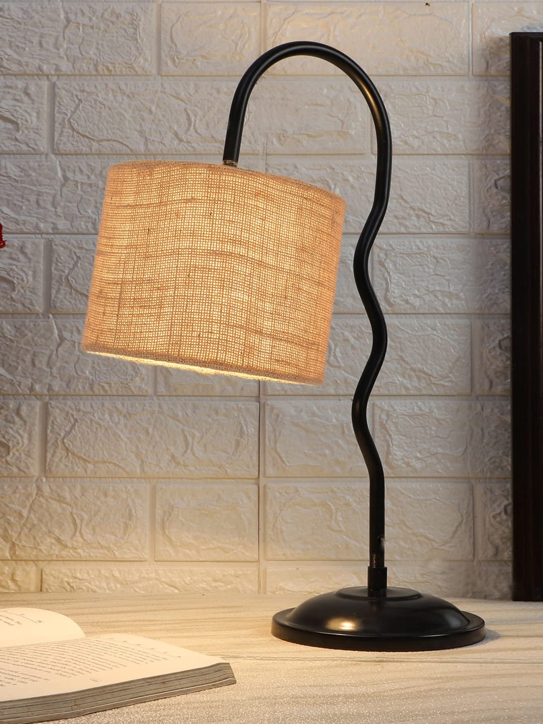 Beige Jute Zig Zag Curvy Table Lamp with Iron Base for Home/Office/Gifting - (Size : 13x7x18.9Inches) (SP30)