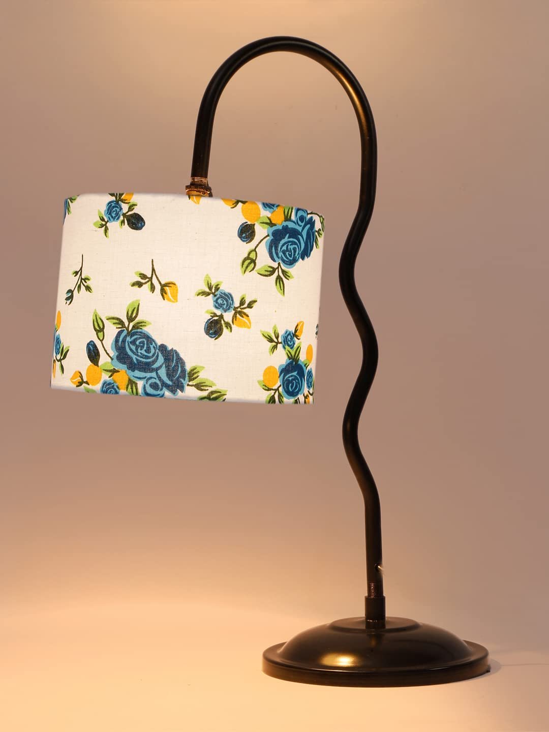 Cotton Zig Zag Curvy Table Tamp with Iron Base or Home/Office/Gifting - (Size :13x7x18.9, Colour : Multi) (SP35)