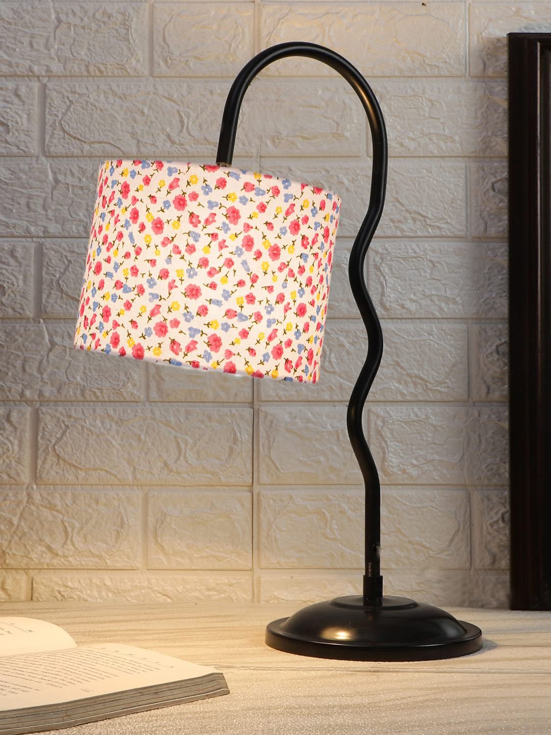 Cotton Zig Zag Curvy Table lamp with Iron Base for Home/Office/Gifting - (Size : 13x7x18.9Inches, Colour : Multi) (SP37)