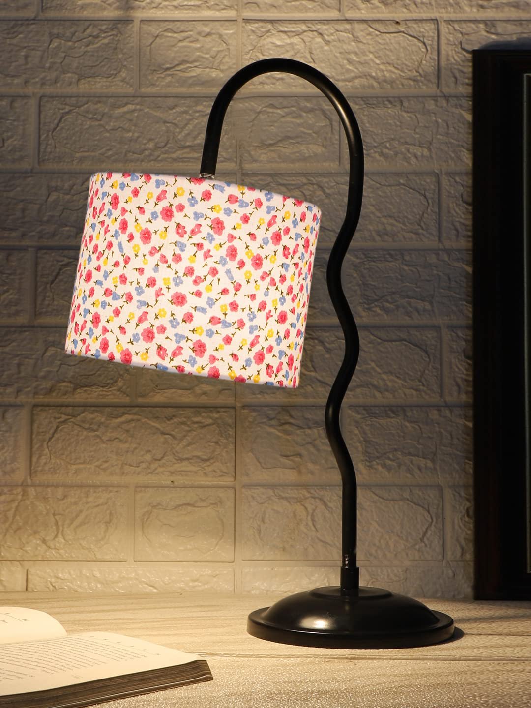 Cotton Zig Zag Curvy Table lamp with Iron Base for Home/Office/Gifting - (Size : 13x7x18.9Inches, Colour : Multi) (SP37)