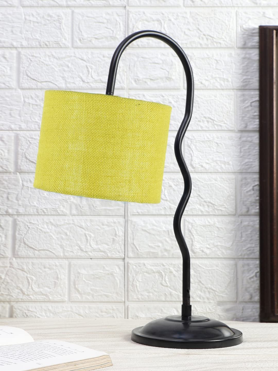 Jute Zig Zag Curvy Table Lamp with Iron Base (Size : 13x7x18.9Inches, Colour : Yellow) (SP43)