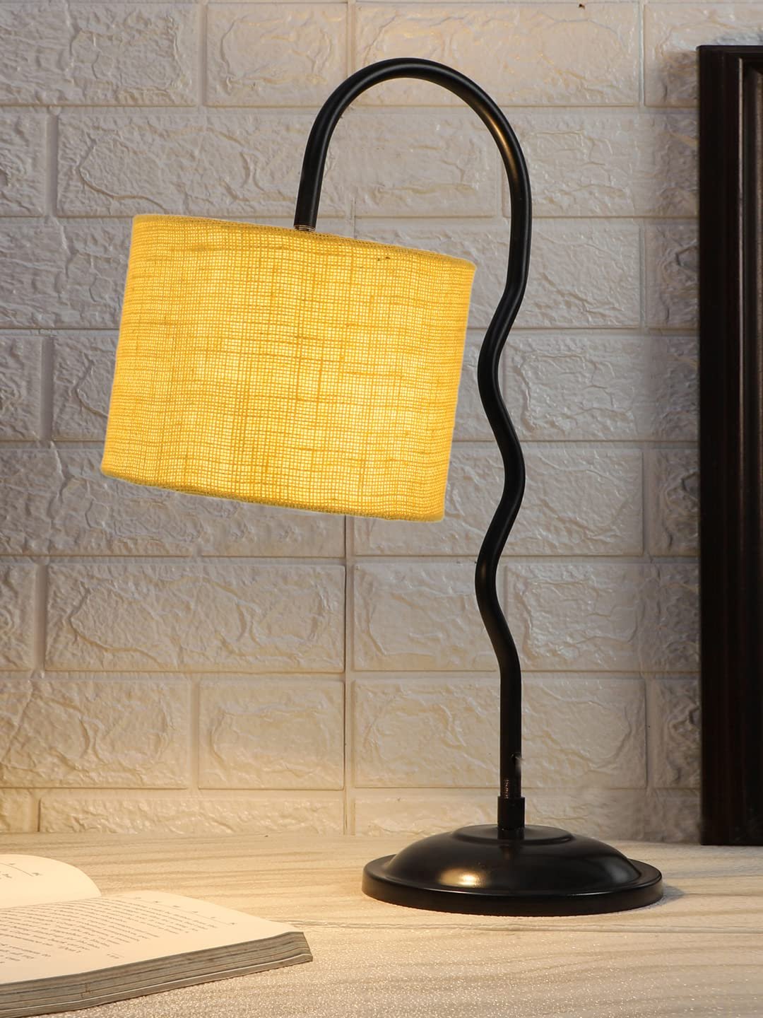 Jute Zig Zag Curvy Table Lamp with Iron Base (Size : 13x7x18.9Inches, Colour : Yellow) (SP43)