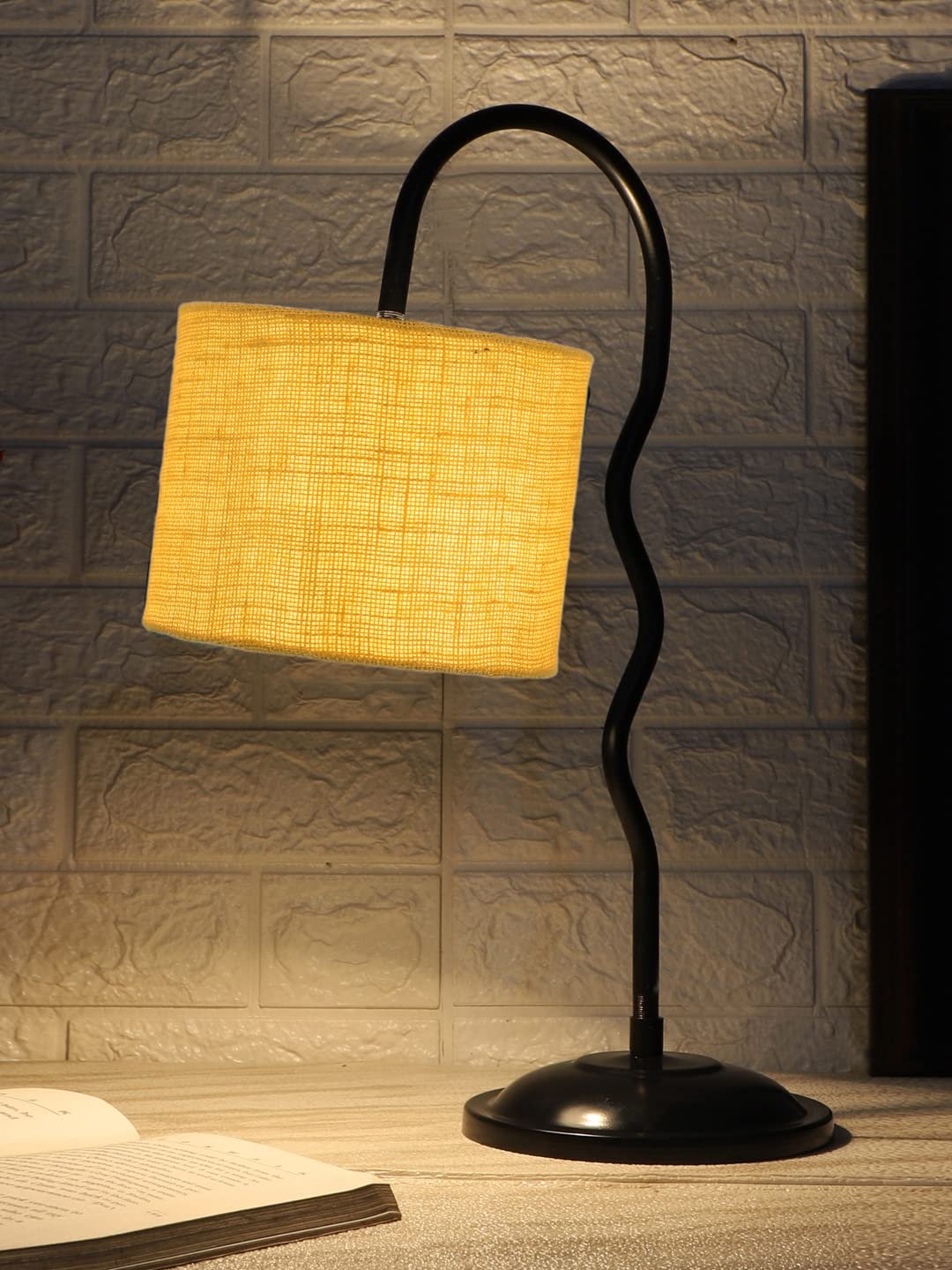 Jute Zig Zag Curvy Table Lamp with Iron Base (Size : 13x7x18.9Inches, Colour : Yellow) (SP43)