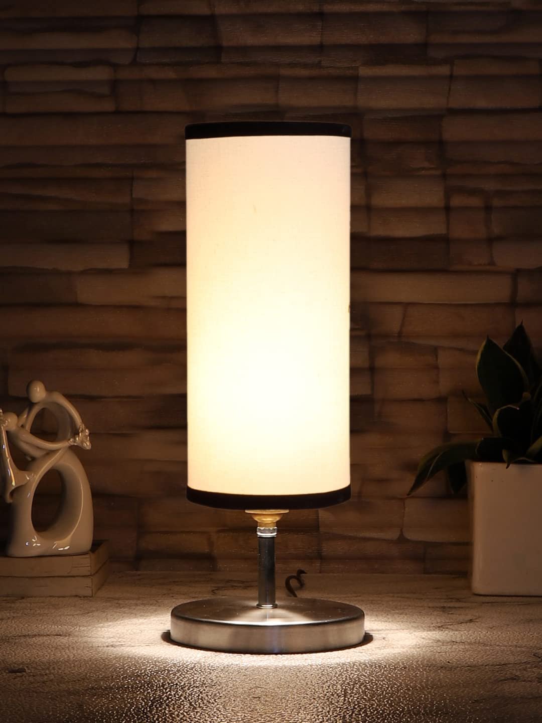 White & Black Cotton Table lamp with Steel Base -46