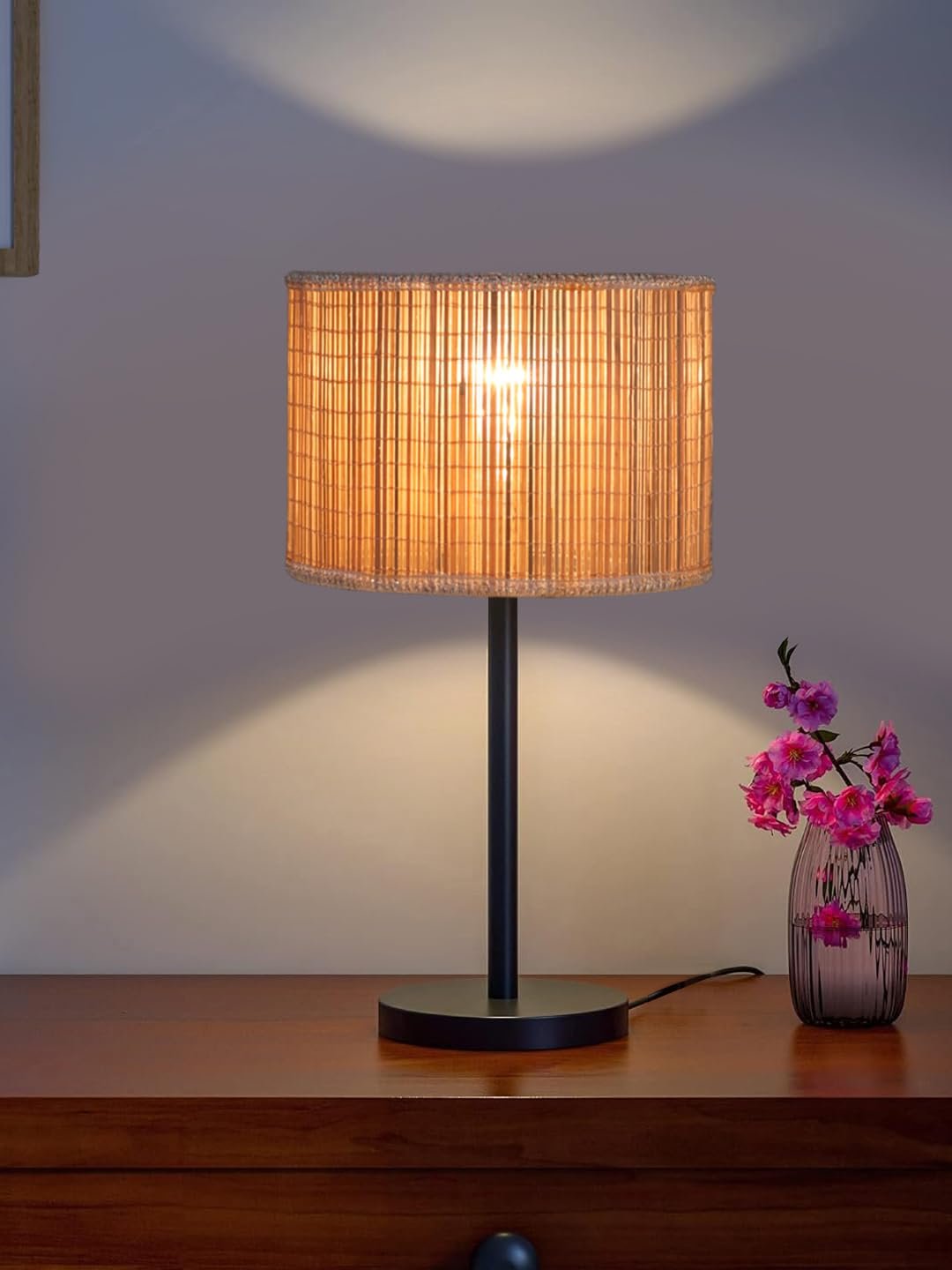 Black Night Table Lamp for Bedroom | Elegant Bedside Lamp with Warm LED Light & Stylish Design - Model VD23