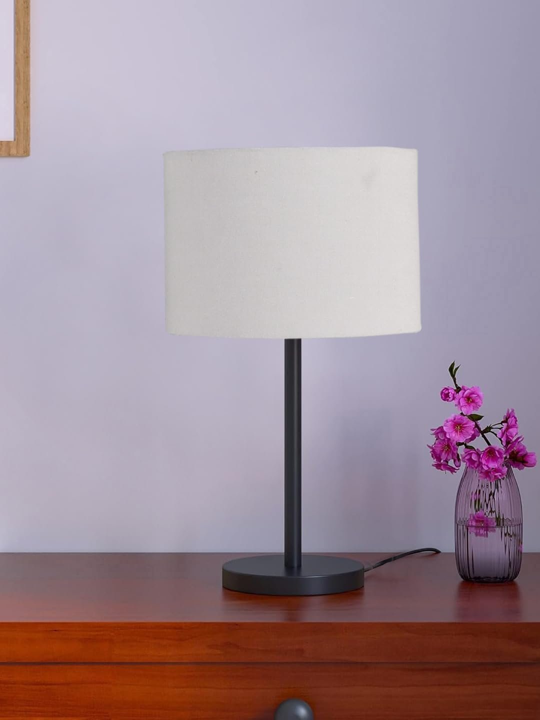 Black Night Table Lamp for Bedroom | Elegant Bedside Lamp with Warm LED Light & Stylish Design - Model VD29