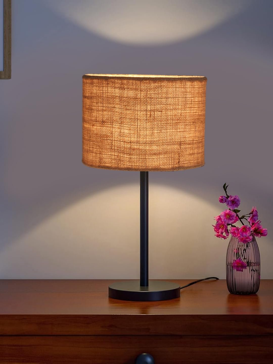 Black Night Table Lamp for Bedroom | Elegant Bedside Lamp with Warm LED Light & Stylish Design - Model VD31