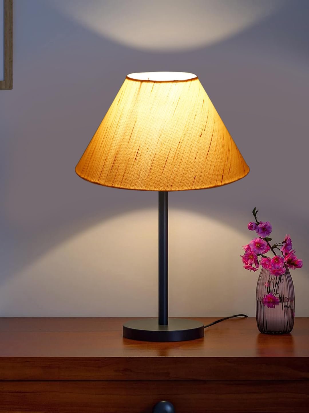Black Night Table Lamp for Bedroom | Elegant Bedside Lamp with Warm LED Light & Stylish Design - Model VD23