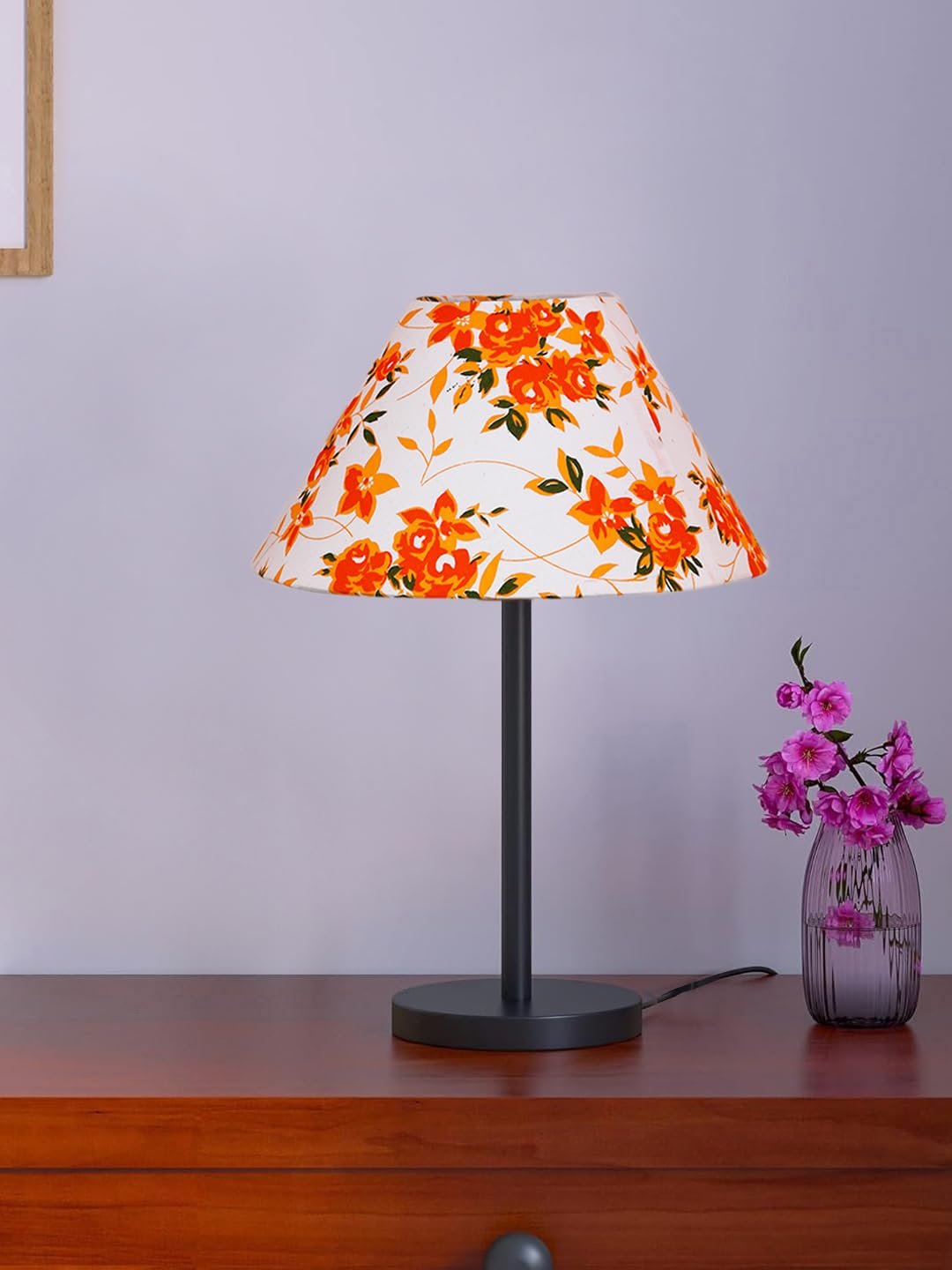 Black Night Table Lamp for Bedroom | Elegant Bedside Lamp with Warm LED Light & Stylish Design - Model VD35