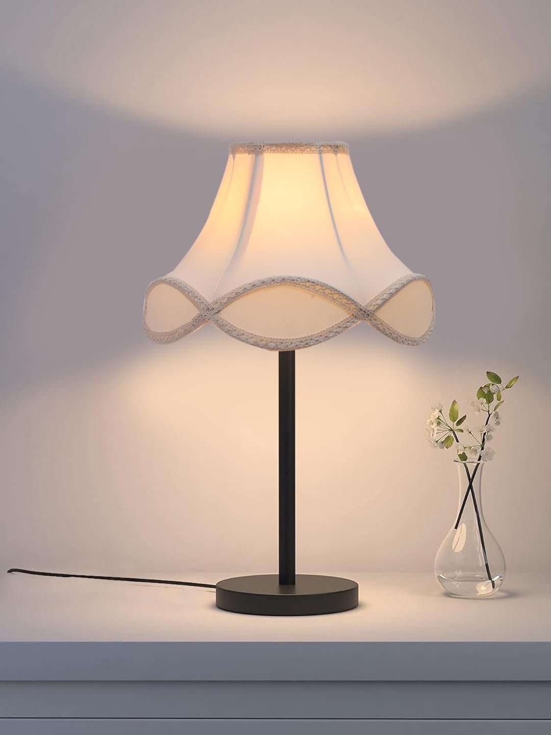 Black Night Table Lamp for Bedroom | Elegant Bedside Lamp with Warm LED Light & Stylish Design - Model VD45