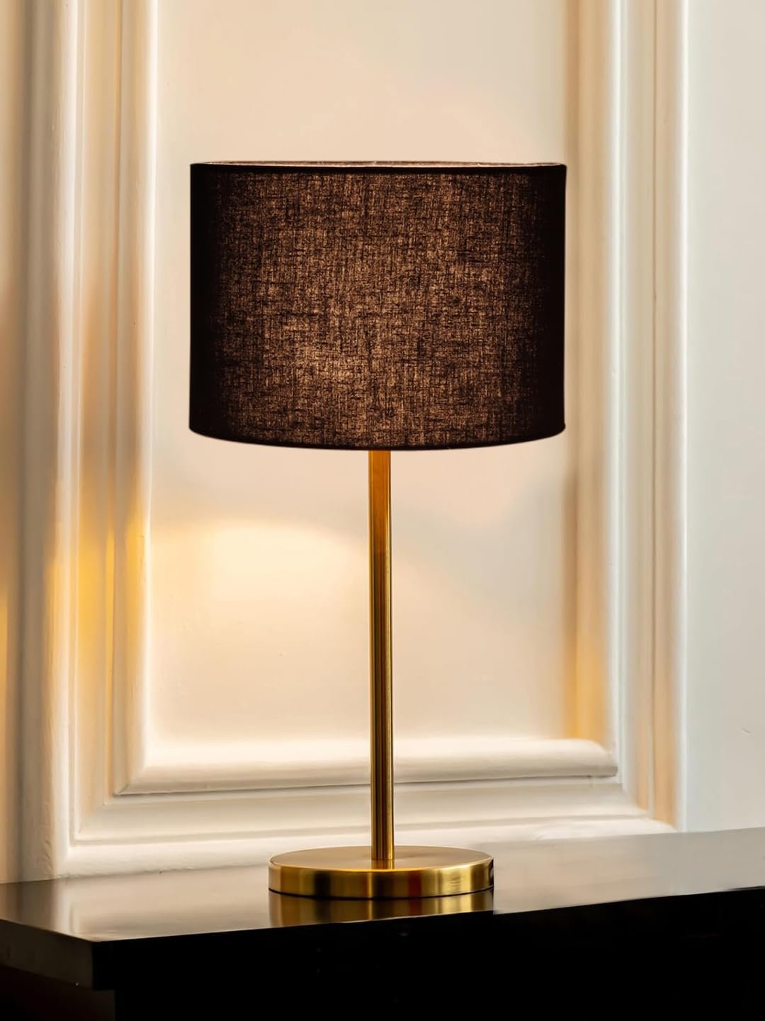 Gold Night Table Lamp for Bedroom | Elegant Bedside Lamp with Warm LED Light & Stylish Design - Model VE03
