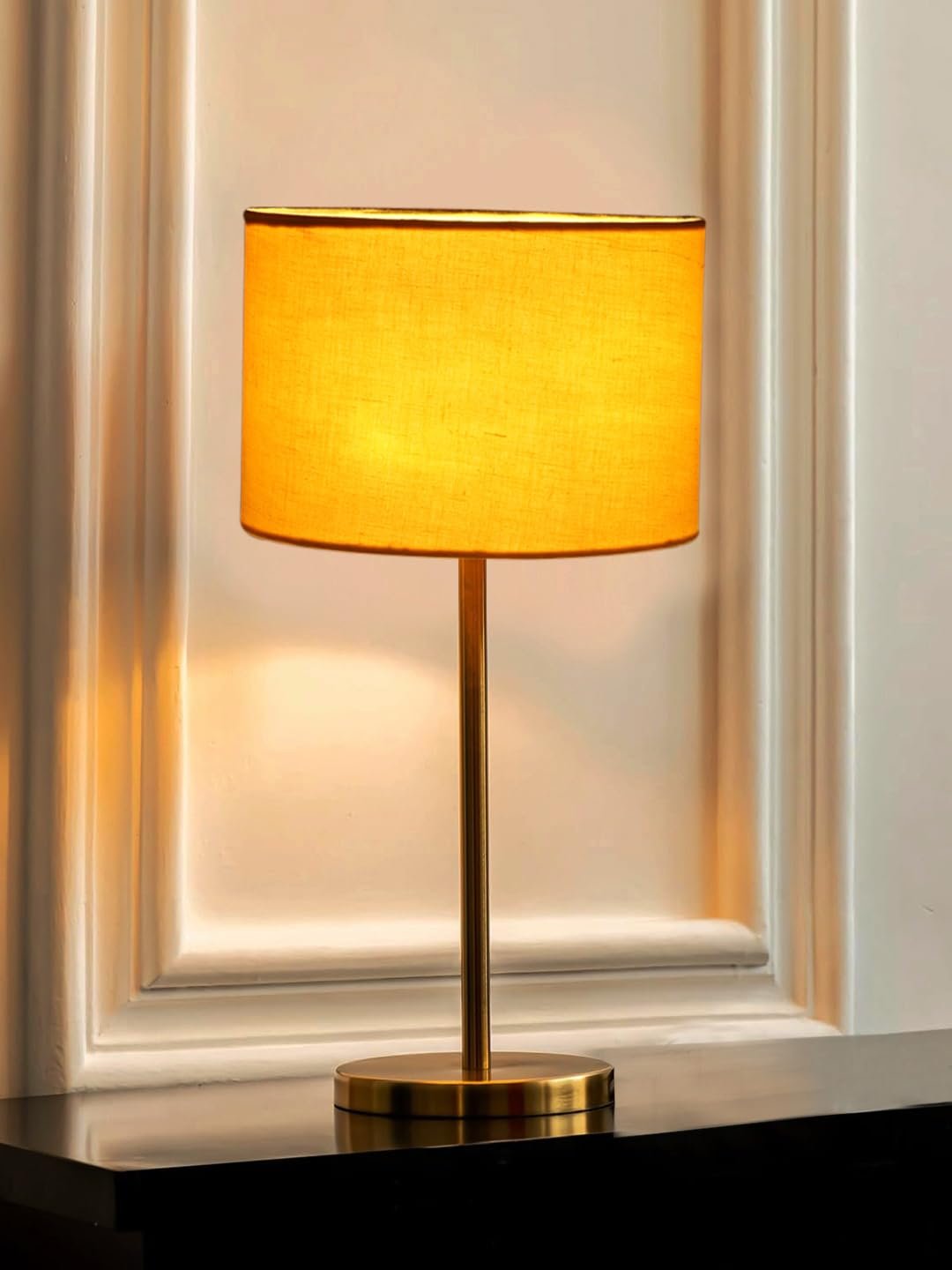 Gold Night Table Lamp for Bedroom | Elegant Bedside Lamp with Warm LED Light & Stylish Design - Model VE06