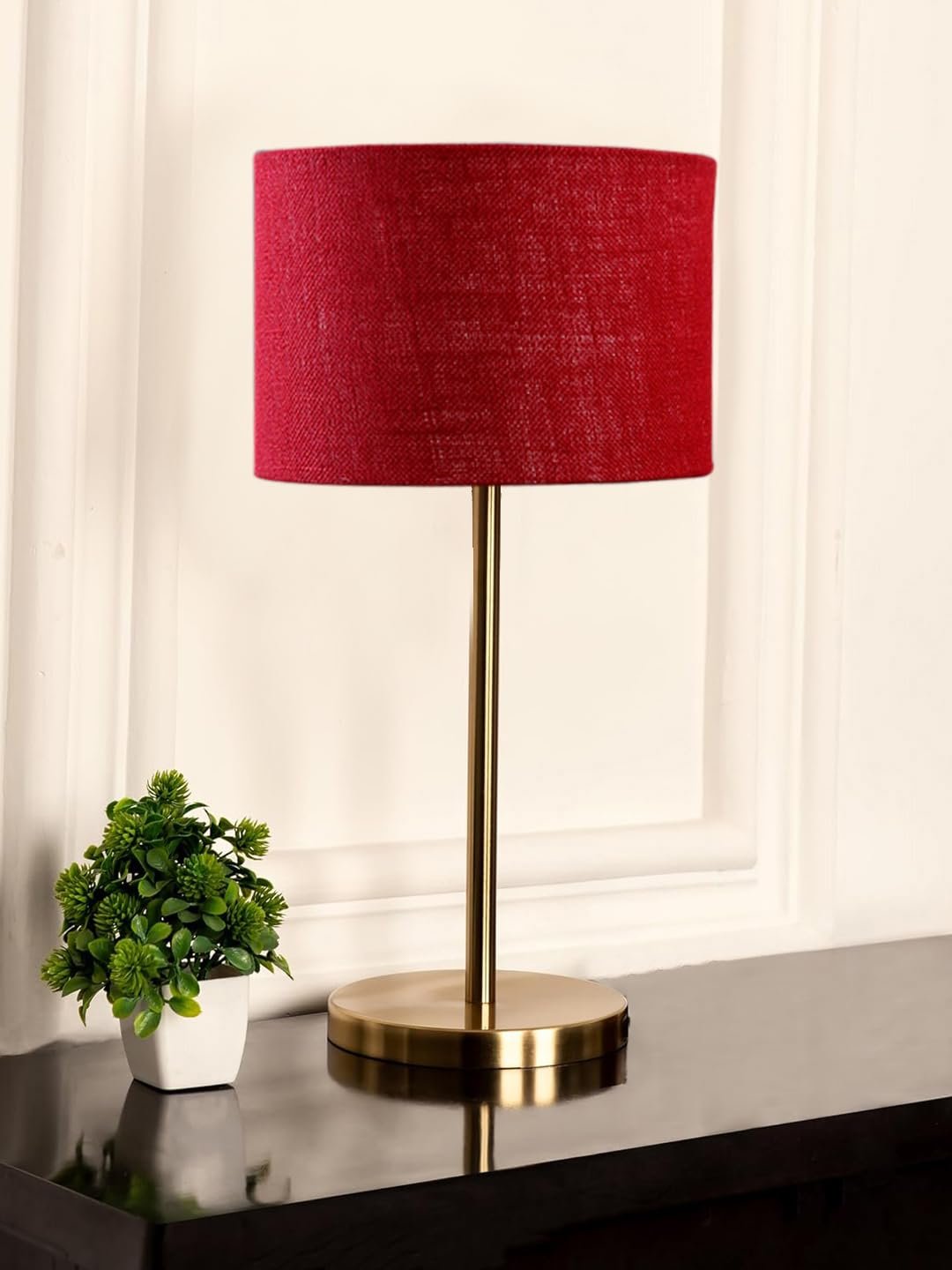 Gold Night Table Lamp for Bedroom | Elegant Bedside Lamp with Warm LED Light & Stylish Design - Model VE12