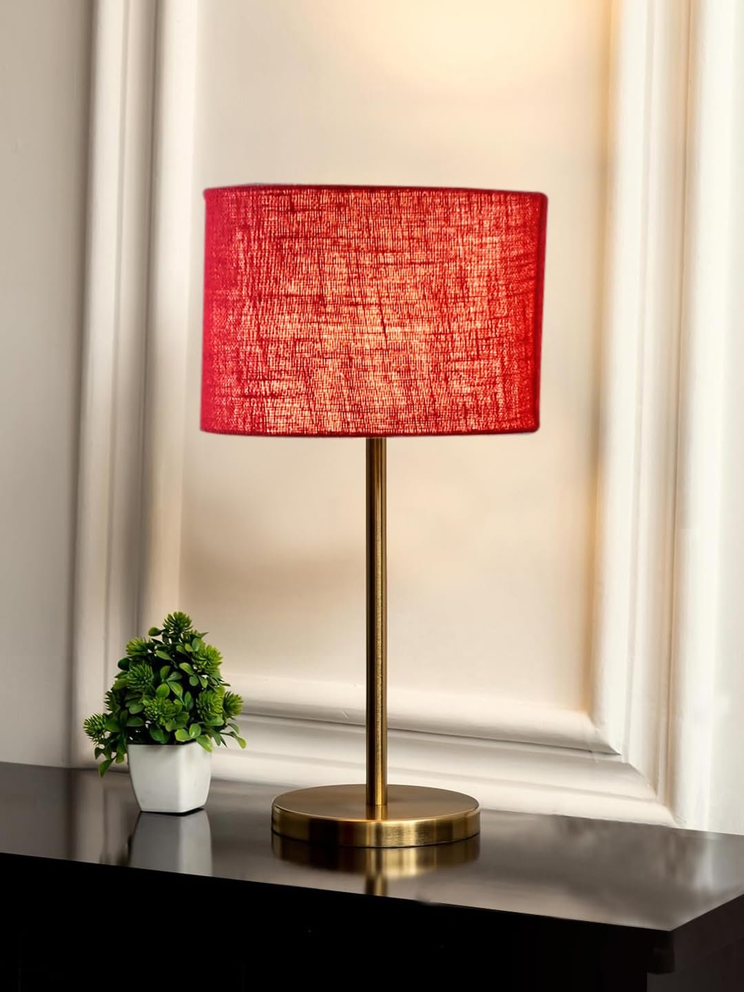 Gold Night Table Lamp for Bedroom | Elegant Bedside Lamp with Warm LED Light & Stylish Design - Model VE12