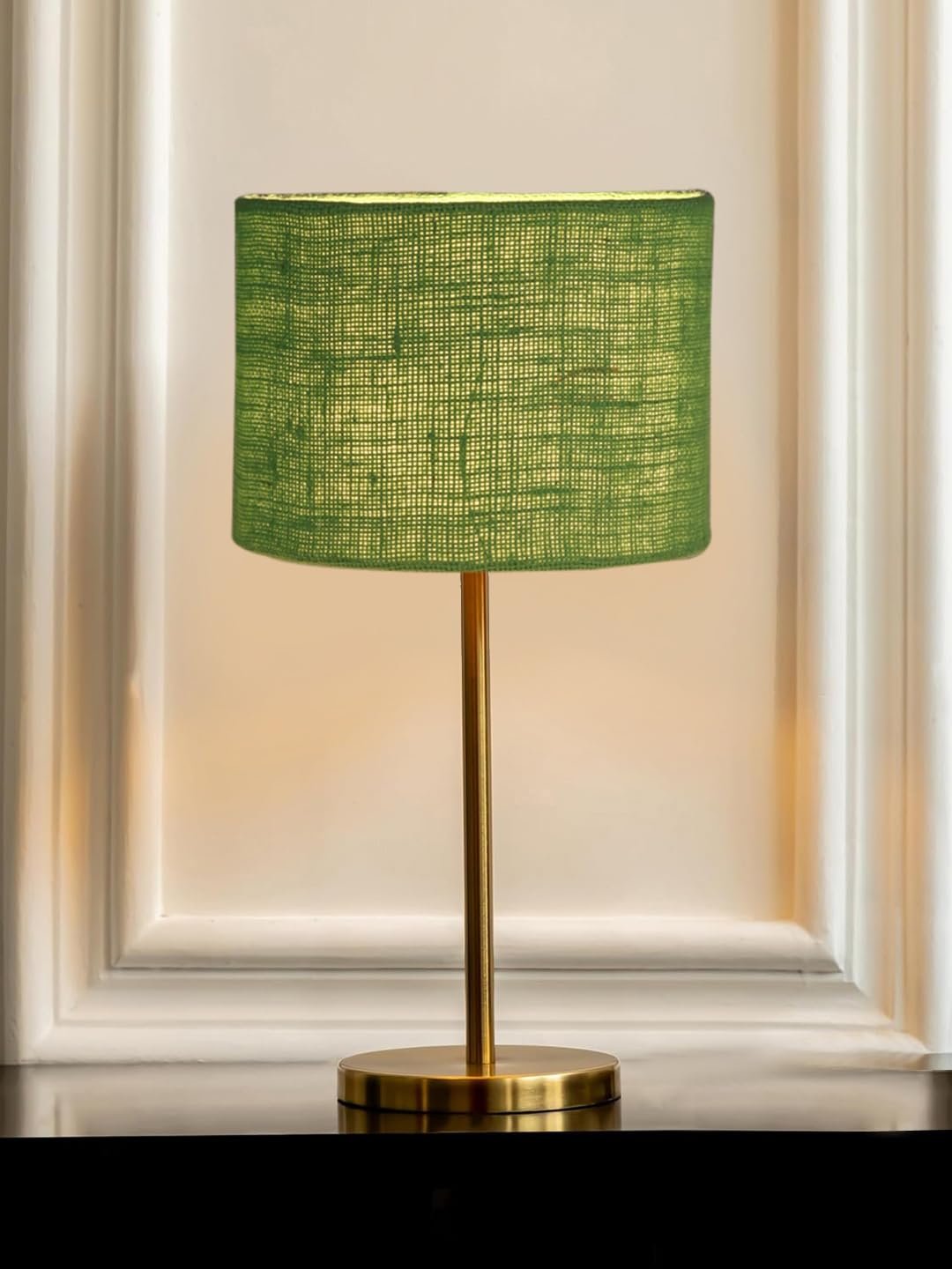 Gold Night Table Lamp for Bedroom | Elegant Bedside Lamp with Warm LED Light & Stylish Design - Model VE17