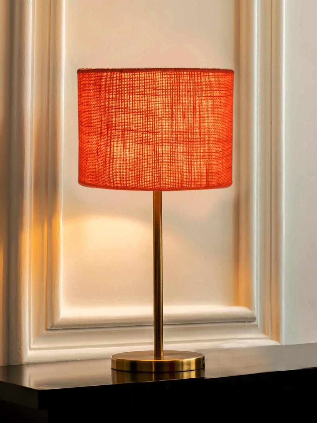 Gold Night Table Lamp for Bedroom | Elegant Bedside Lamp with Warm LED Light & Stylish Design - Model VE03