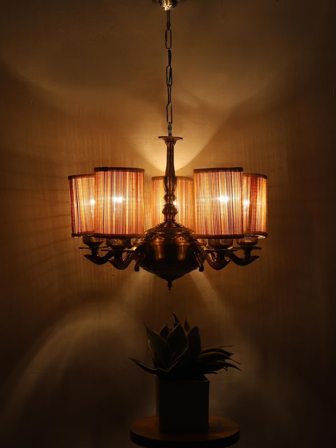 Lights Bamboo Round Shade with Antique Golden Chandelier