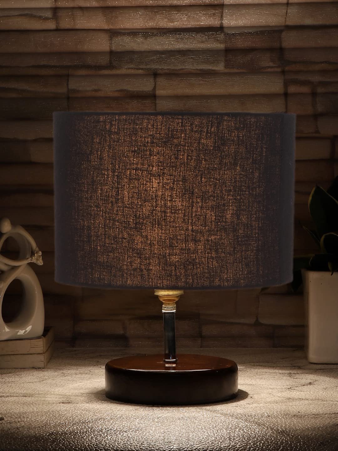 Black Cotton Table lamp with Brown Wood Base (YK82)