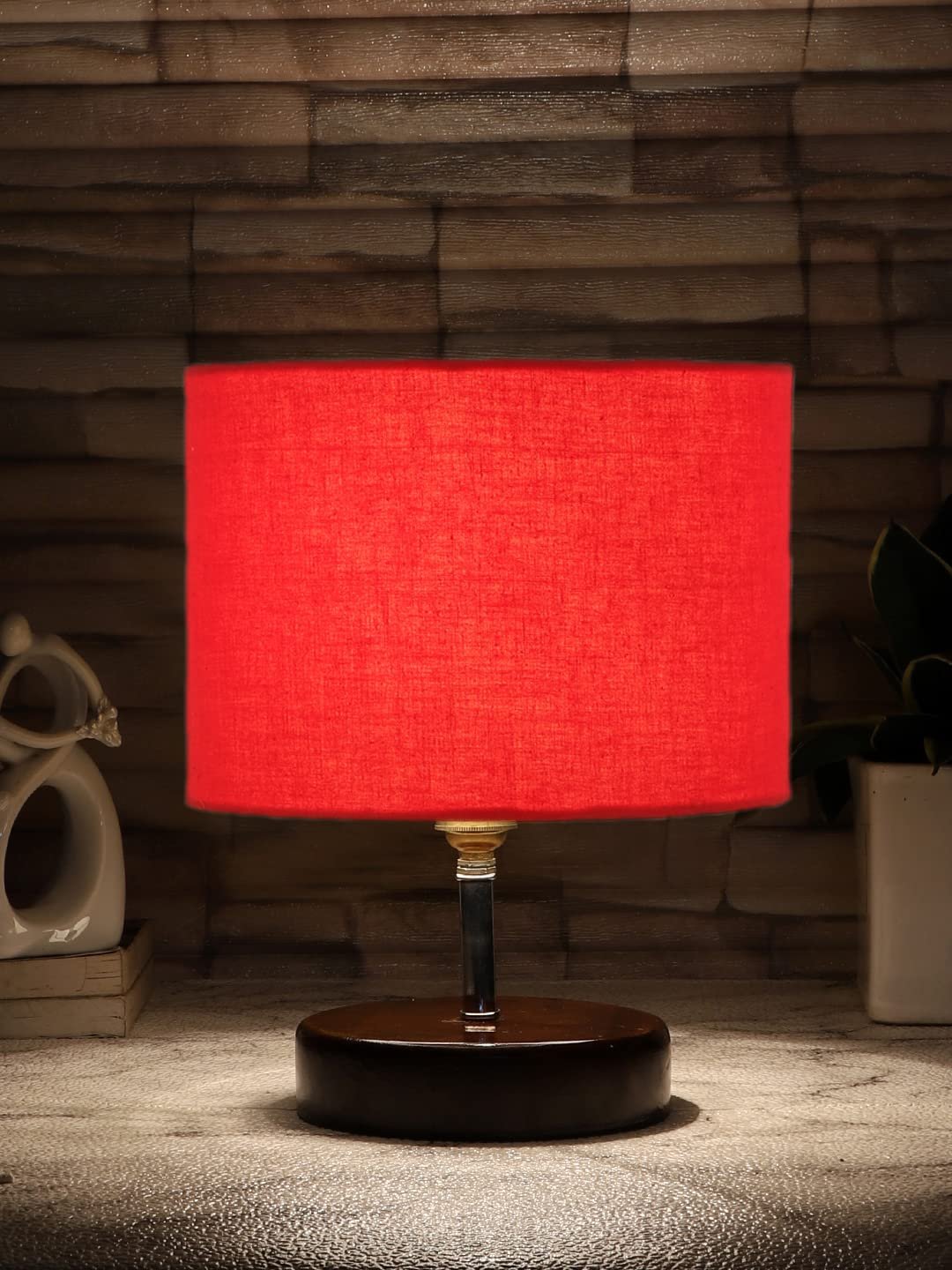 Red Cotton Table lamp with Brown Wood Base (YK83)
