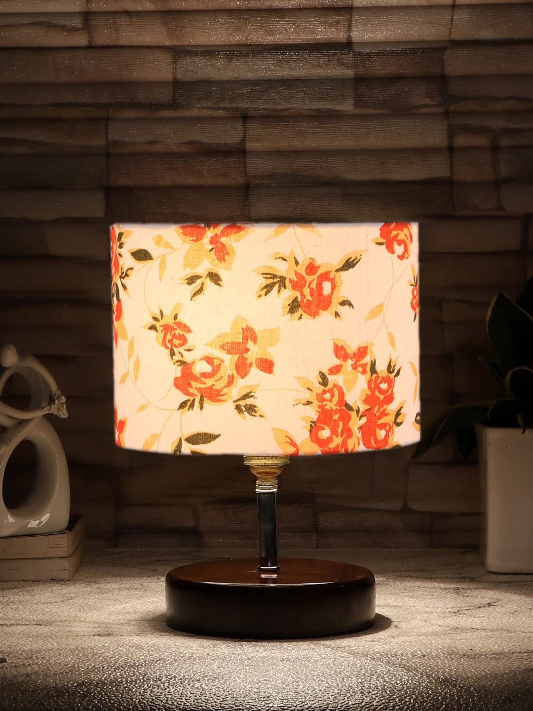 Multicolor Cotton Table lamp with Brown Wood Base (YK95)