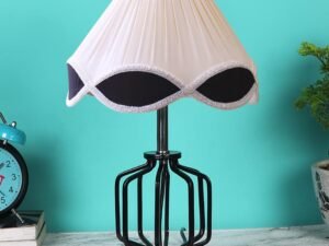 Vintage Multicolor Shade Table lamp with Wood & Iron Base (119)