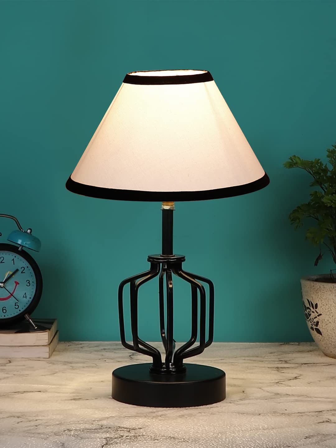 Multicolor Cotton Table lamp with Iron Base(126)