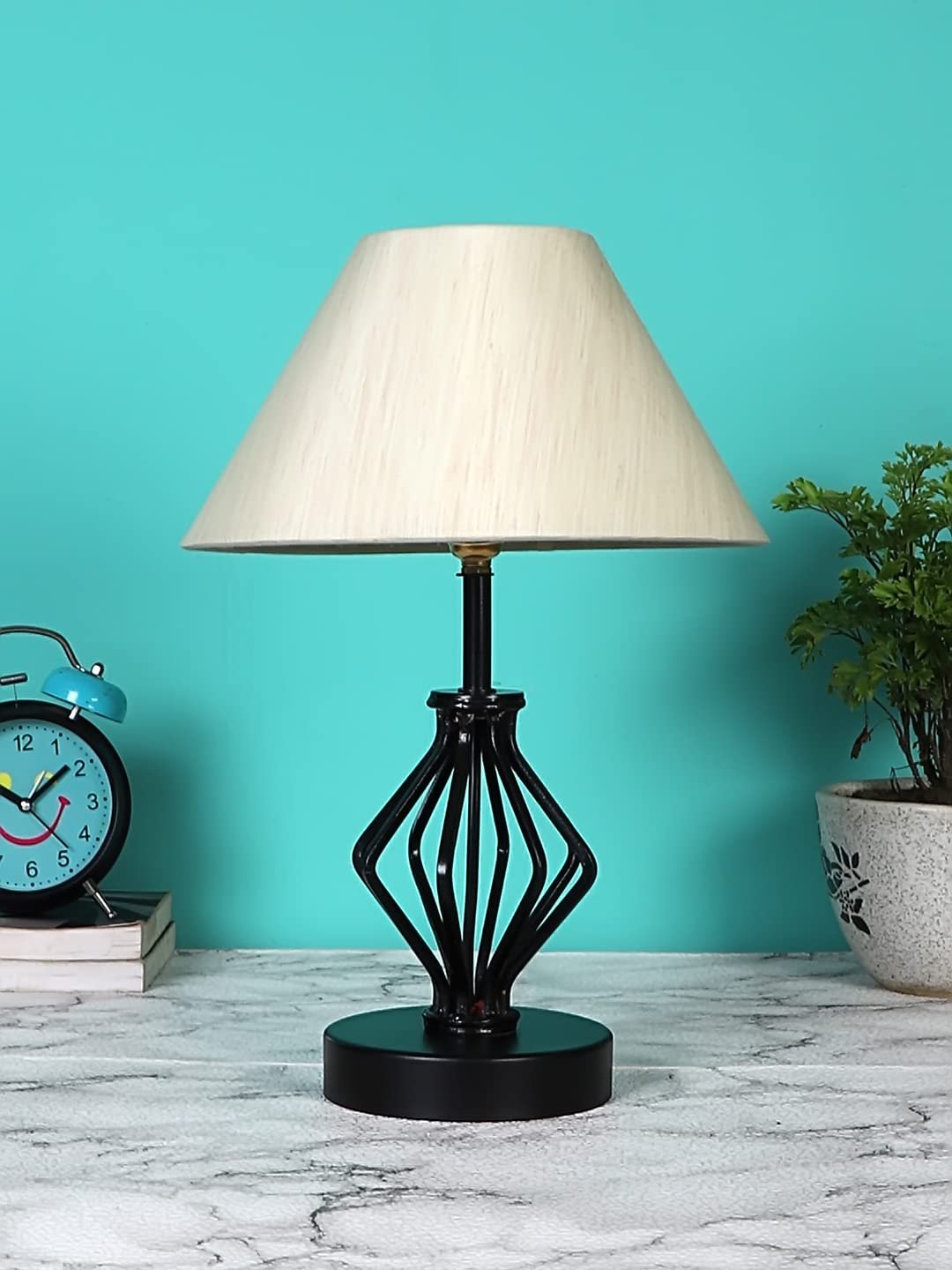 Off-White Cotton Table lamp with Iron Base(154)