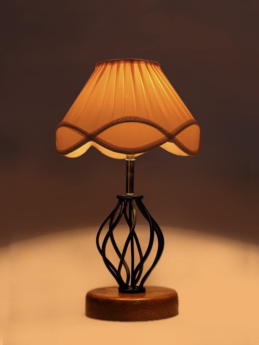 Vintage Off-White Shade Table lamp with Wood & Iron Base (16)