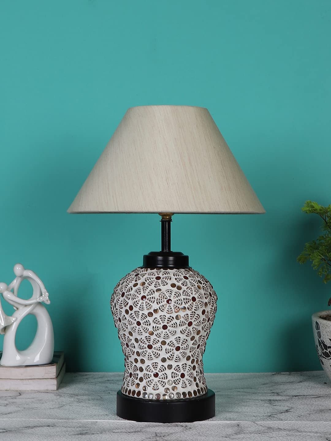 Off-White Cotton Glass Table lamp with Iron Base(171)