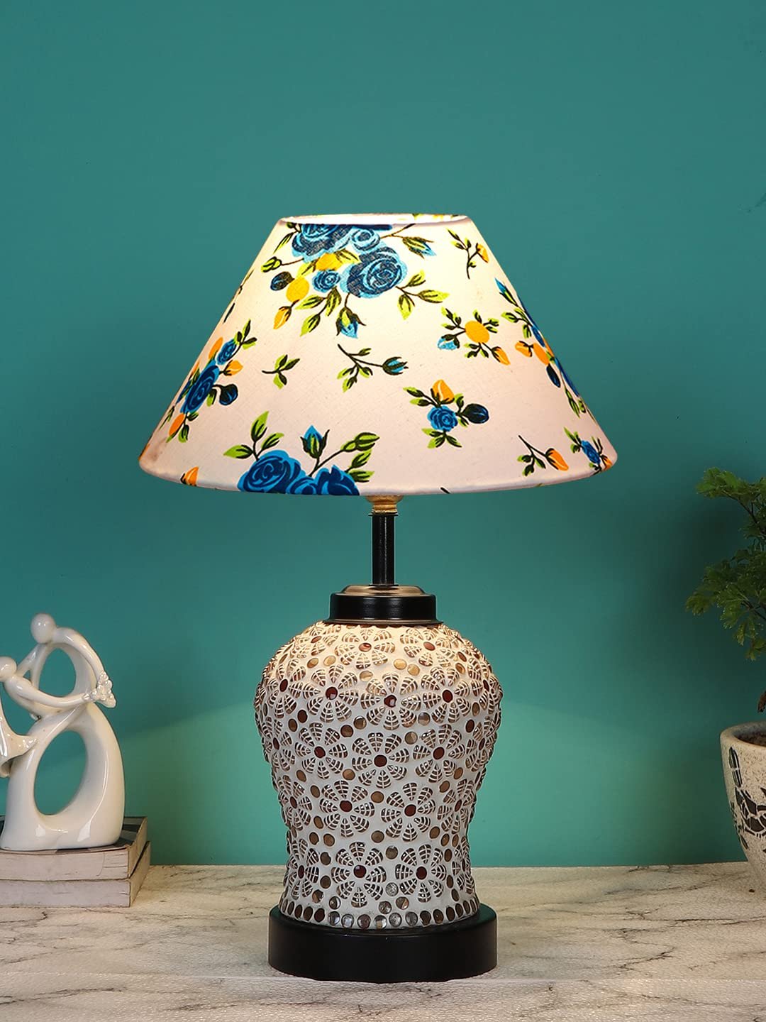 Multicolor Cotton Glass Table lamp with Iron Base(183)