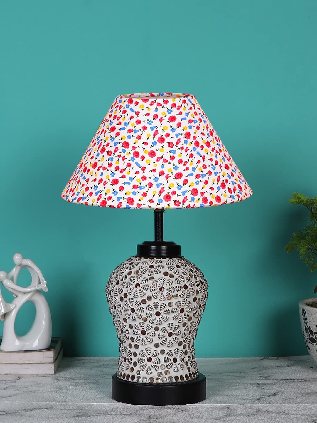 Multicolor Cotton Glass Table lamp with Iron Base(185)