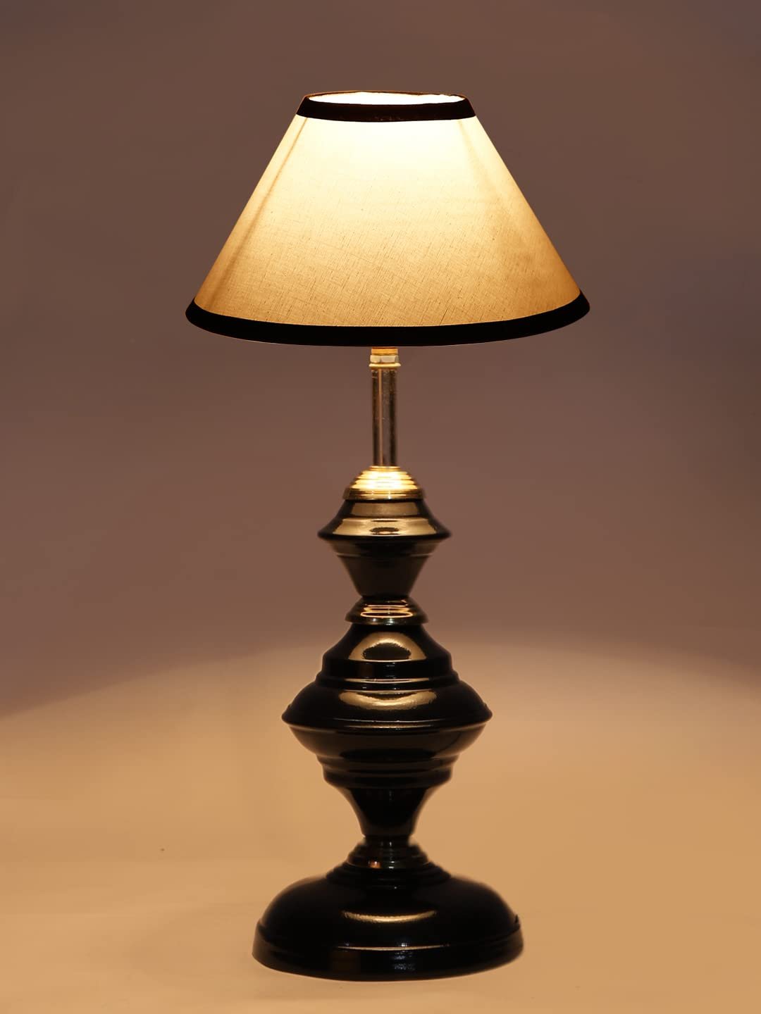 Multicolor Cotton Table lamp with Iron Base(211)