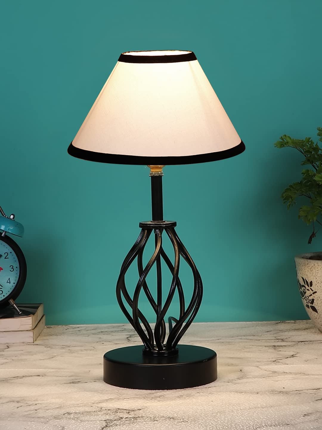 Multicolor Cotton Table lamp with Iron Base(24)