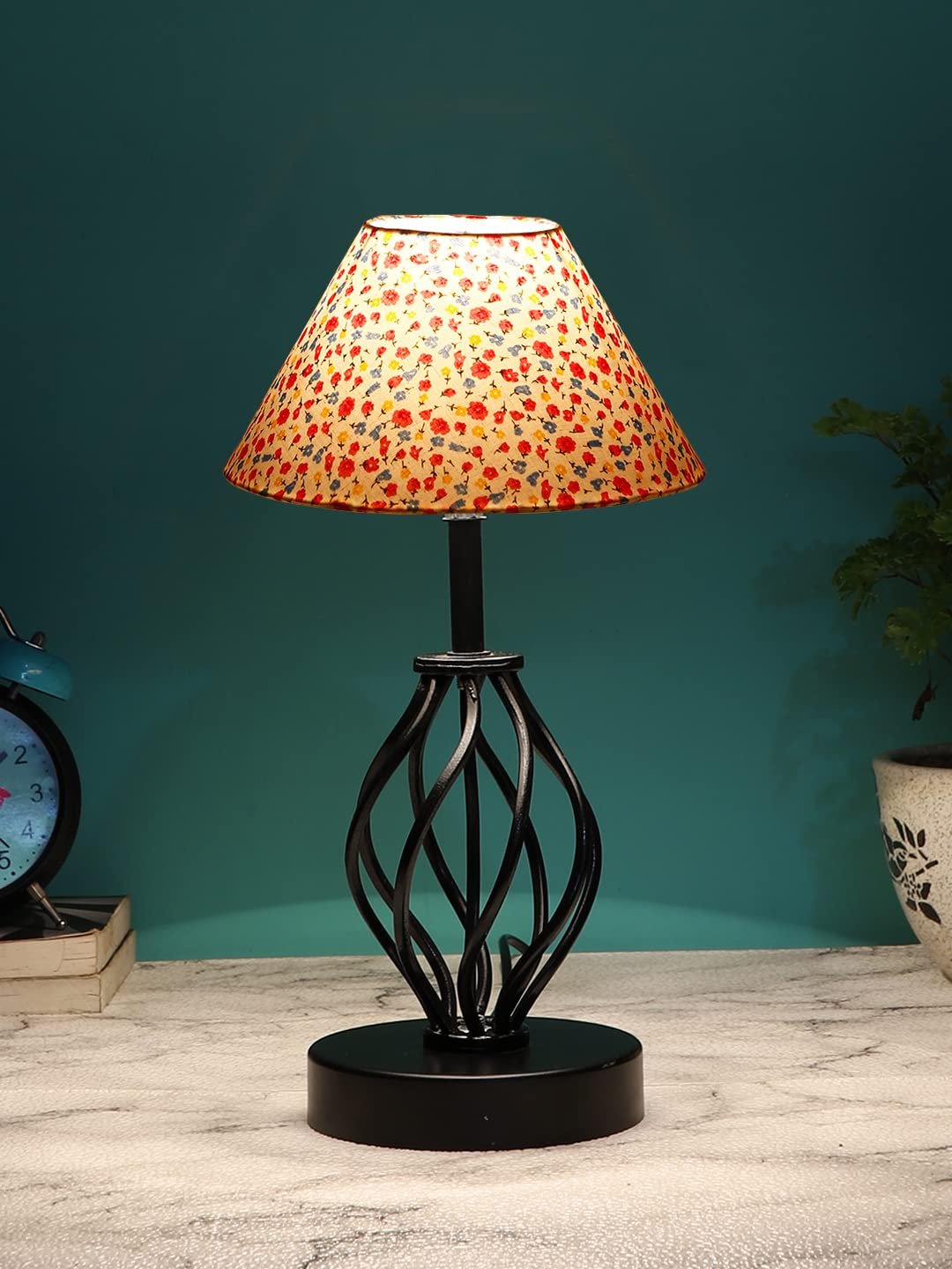 Multicolor Cotton Table lamp with Iron Base(32)