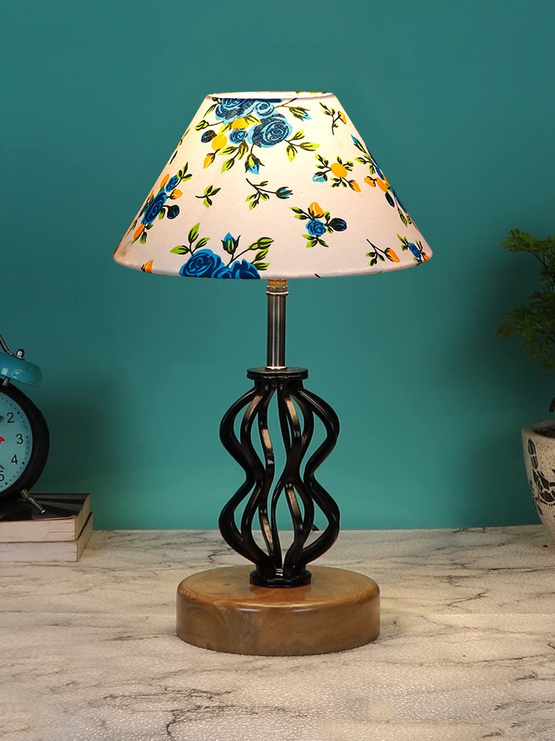 Multicolor Cotton Table lamp with Wood & Iron Base(81)