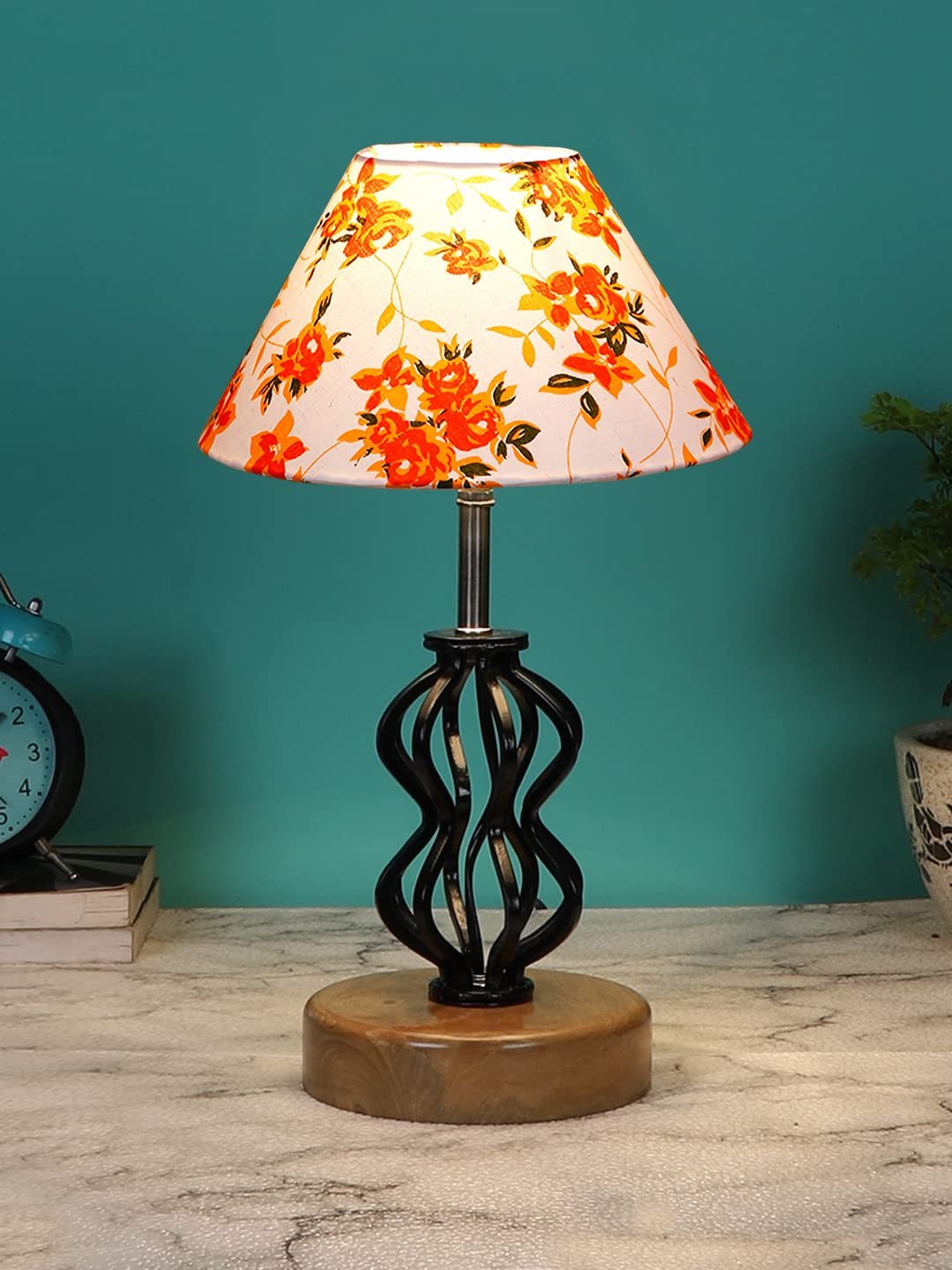 Multicolor Cotton Table lamp with Wood & Iron Base(82)