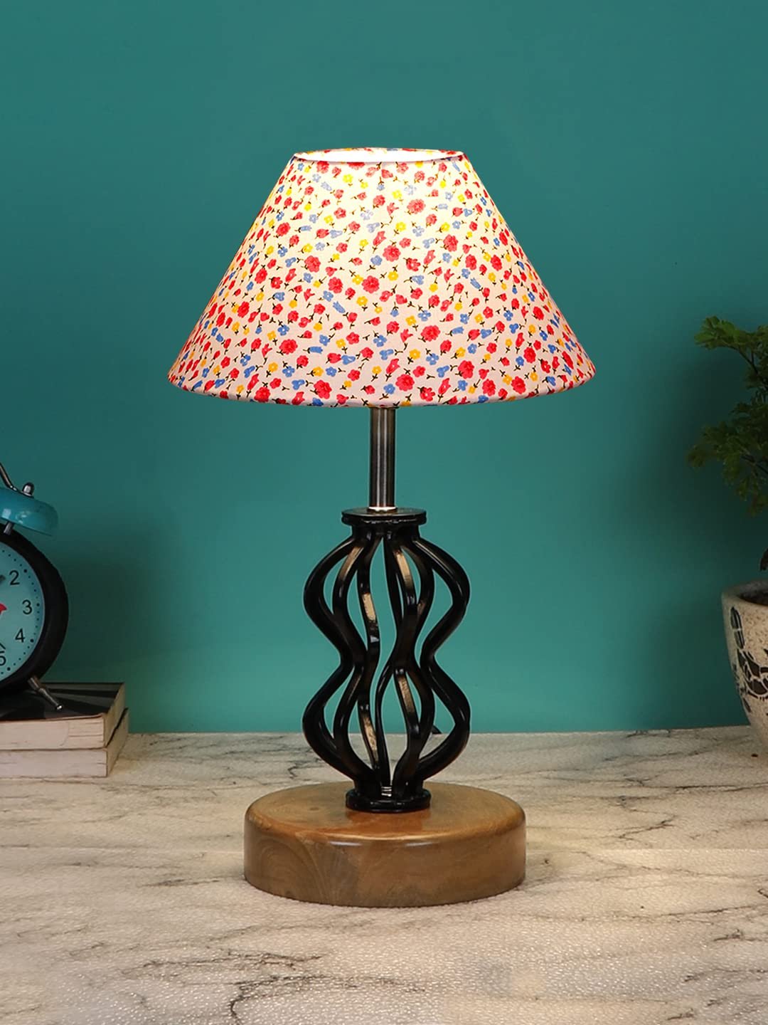 Multicolor Cotton Table lamp with Wood & Iron Base(83)