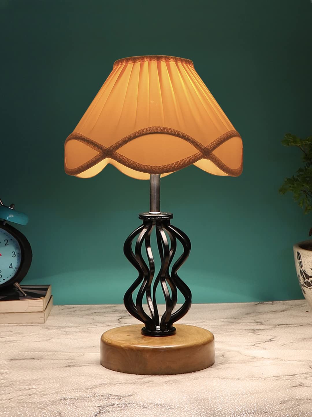 Vintage Off-White Shade Table lamp with Wood & Iron Base (84)