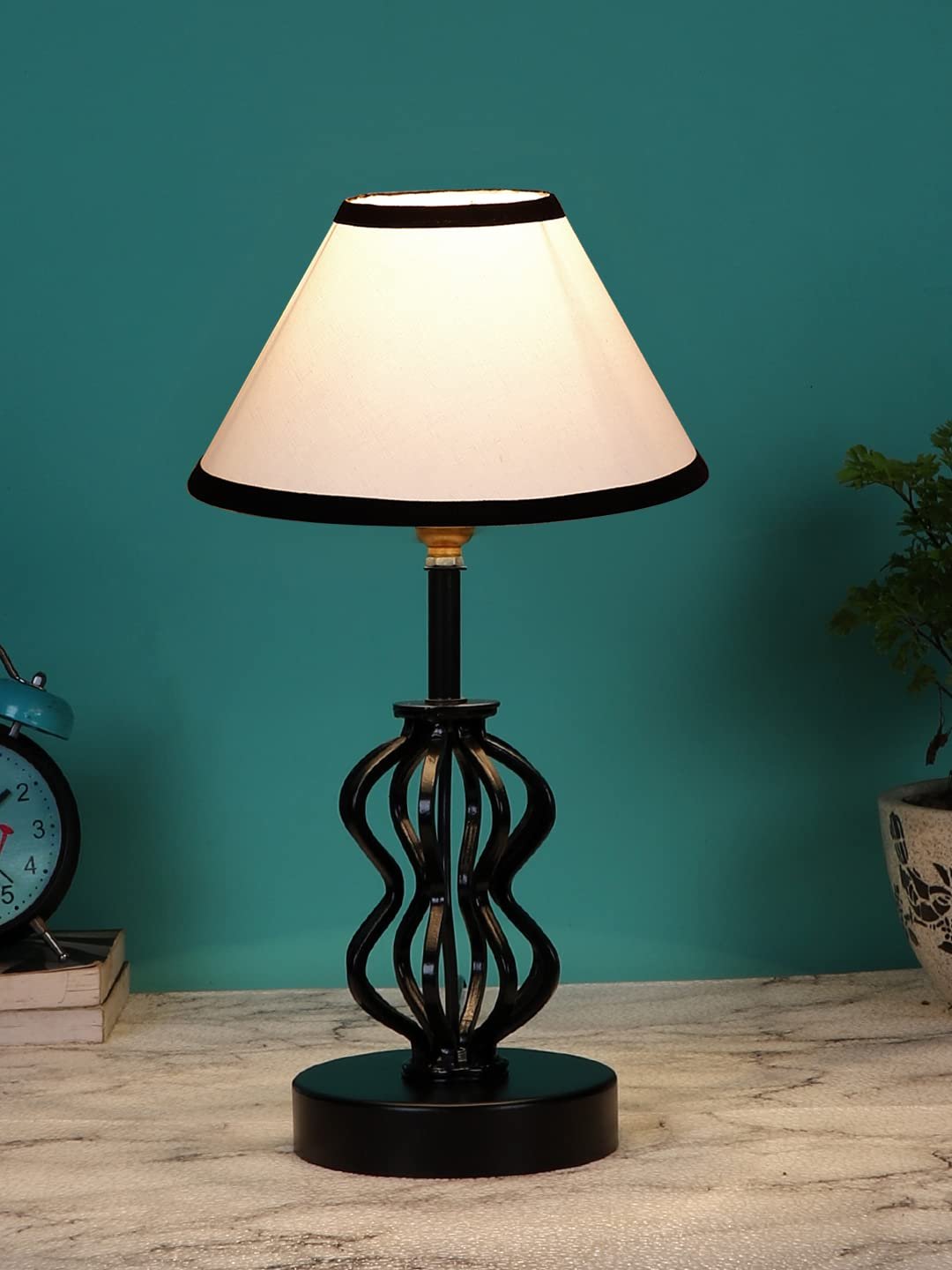 Multicolor Cotton Table lamp with Iron Base(92)