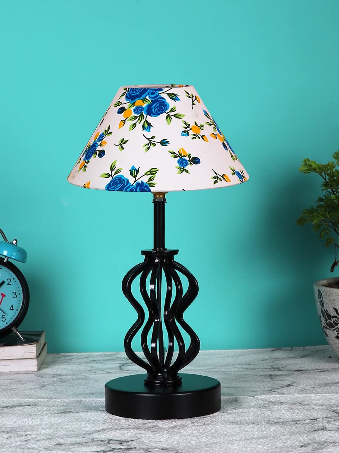Multicolor Cotton Table lamp with Iron Base(98)