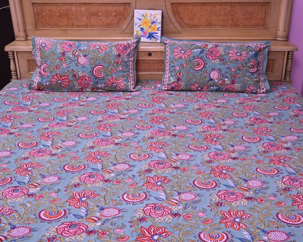 Sehar Bedsheet with 2 pillow covers set