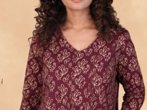 BAANI SIMPLE TOP