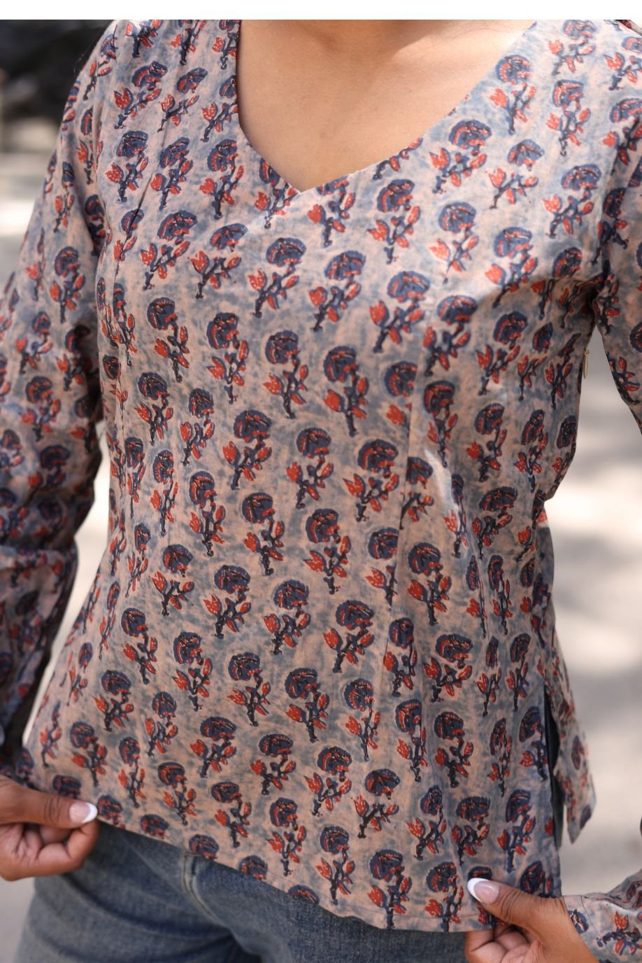 BAANI SIMPLE TOP