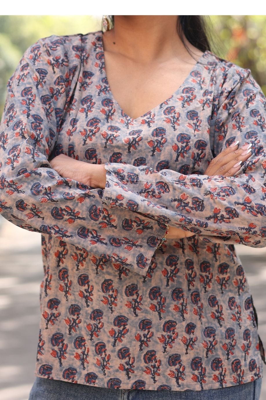 BAANI SIMPLE TOP