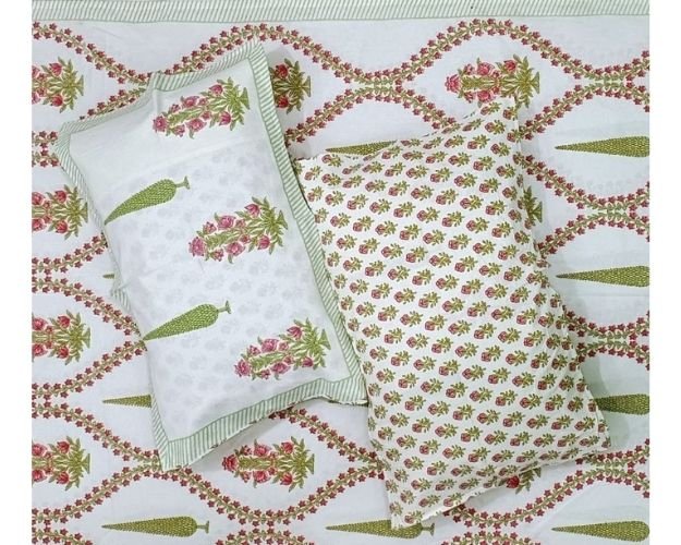 Mahal Bedsheet with 2 pillow covers set